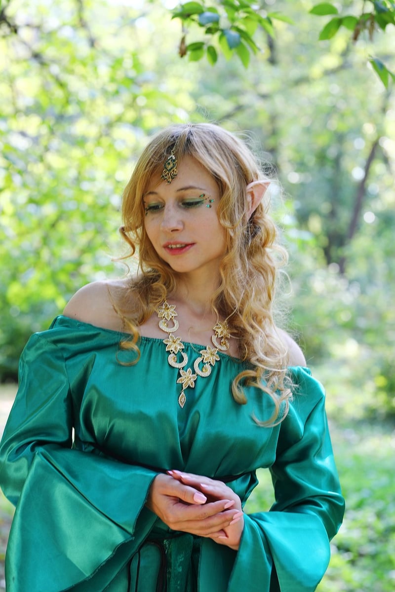 Elven-inspired Outfit
